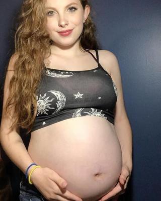 Yummy Preggo Amateurs 