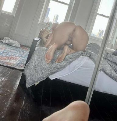 Pregnant blonde lady